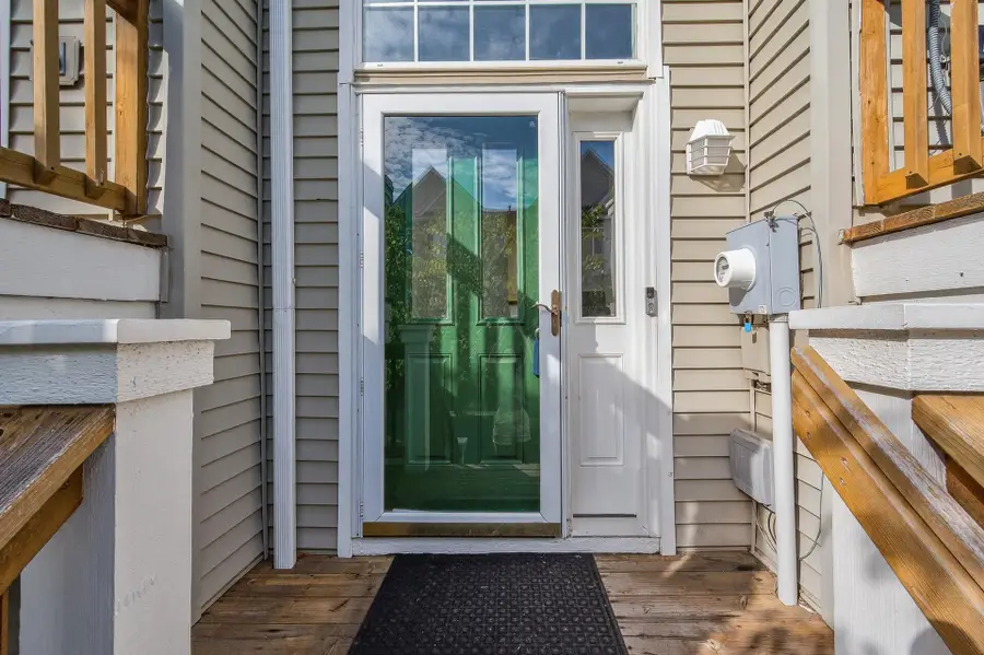 211 Christenson Way Ne, Fridley, MN 55432 - Image #3