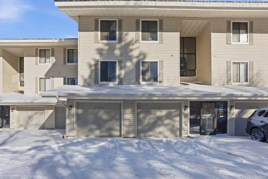 14326 Fairway Drive, Eden Prairie, MN 55344 - Image #3