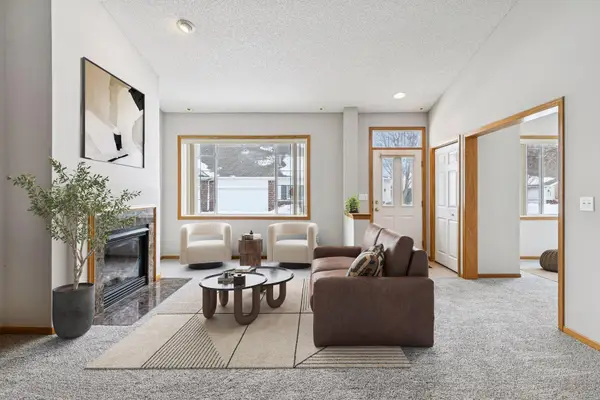 19708 Meadowlark Way #214, Farmington, MN 55024