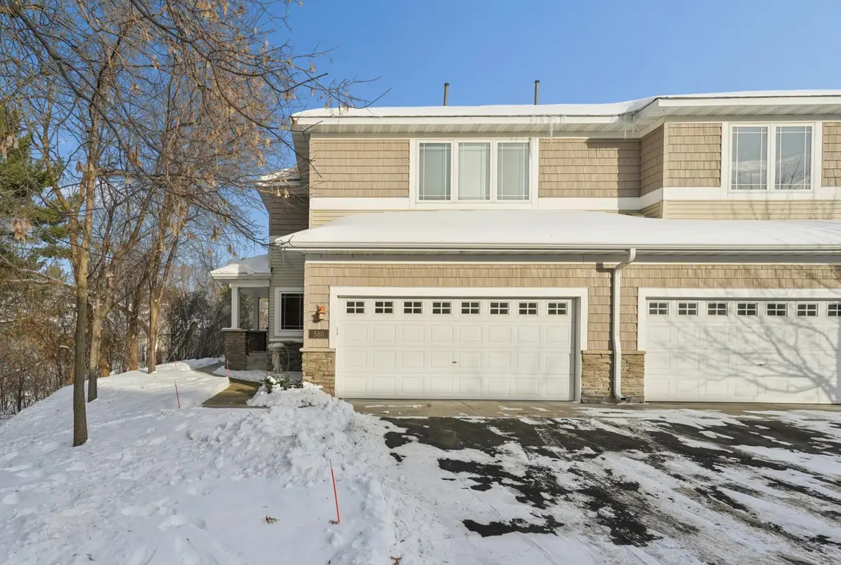 580 Sutherland Drive, Woodbury, MN 55129 - Image #1