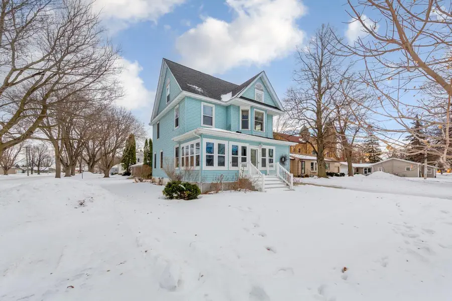 802 3rd Avenue, Heron Lake, MN 56137 - #3