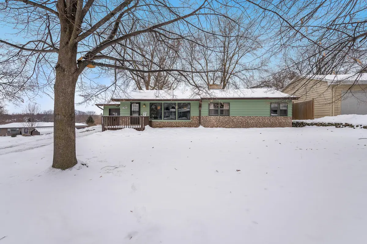 629 Olson Avenue, Windom, MN 56101 - #1