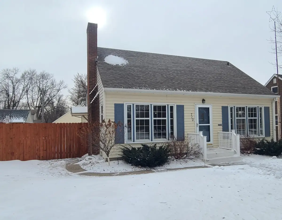 710 E 5th Street, Redwood Falls, MN 56283 - Image #1