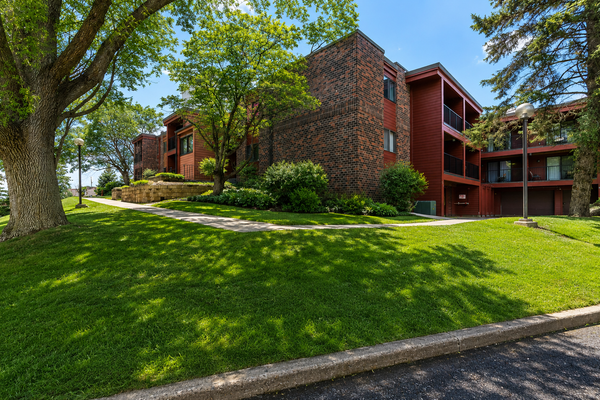 8007 Xerxes Avenue S #A101, Bloomington, MN 55431
