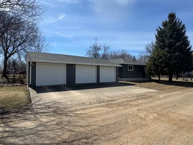201 Dugan Street S, Welcome, MN 56181 - #2