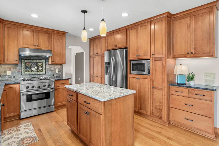 5815 Turtle Lake Road, Shoreview, MN 55126 - Image #3