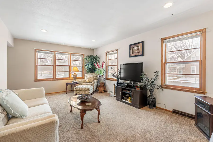 710 3rd Avenue Nw, Austin, MN 55912 - Image #3