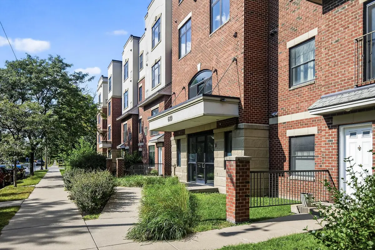 619 8th Street Se #315, Minneapolis, MN 55414 - #1