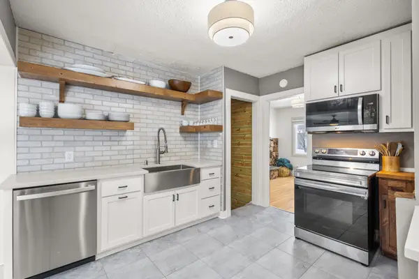 6828 Corvallis Avenue N, Minneapolis, MN 55428