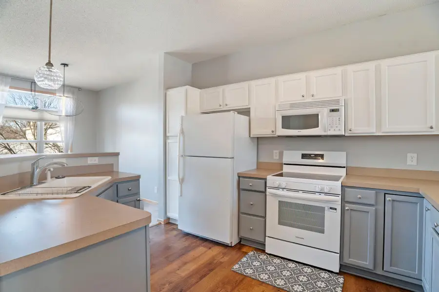 7413 Zane Avenue N, Minneapolis, MN 55443 - Image #3