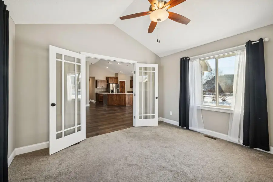 10105 Ewing Lane N, Minneapolis, MN 55443 - Image #3