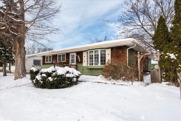 449 Lafond Avenue, Saint Paul, MN 55103