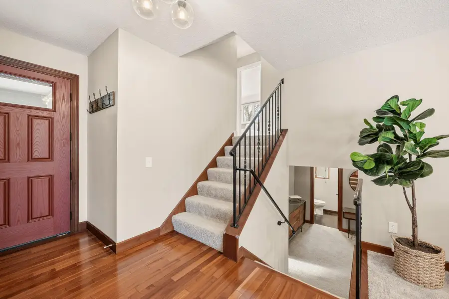 10730 34th Avenue N, Minneapolis, MN 55441 - Image #3