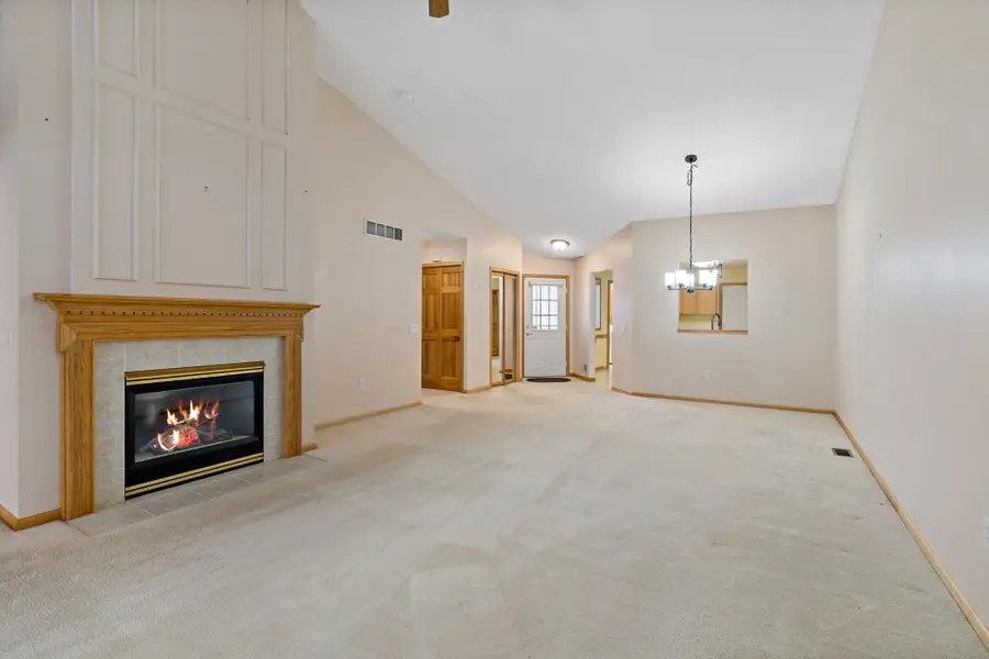 763 Lake Ridge Drive, Woodbury, MN 55129 - Image #2