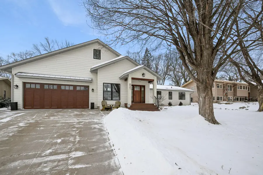 8501 Westmoreland Lane, Minneapolis, MN 55426 - Image #2