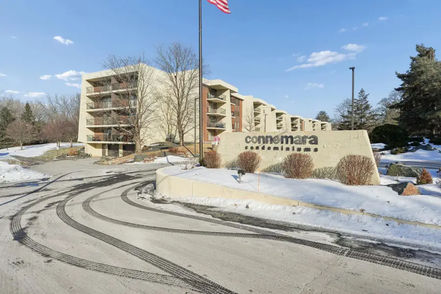 2445 Londin Lane E #212, Saint Paul, MN 55119 - Image #2