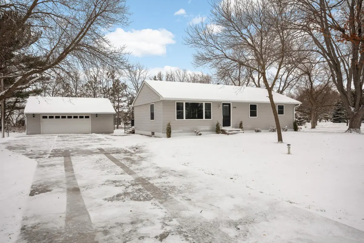 15240 Kangaroo Street Nw, Anoka, MN 55303 - Image #1