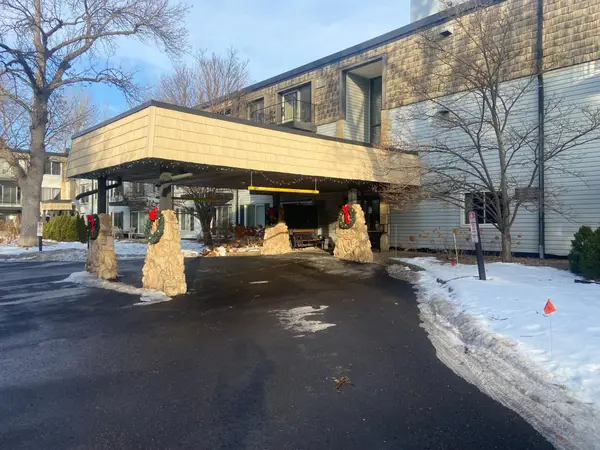 179 Little Canada Road E #238, Saint Paul, MN 55117