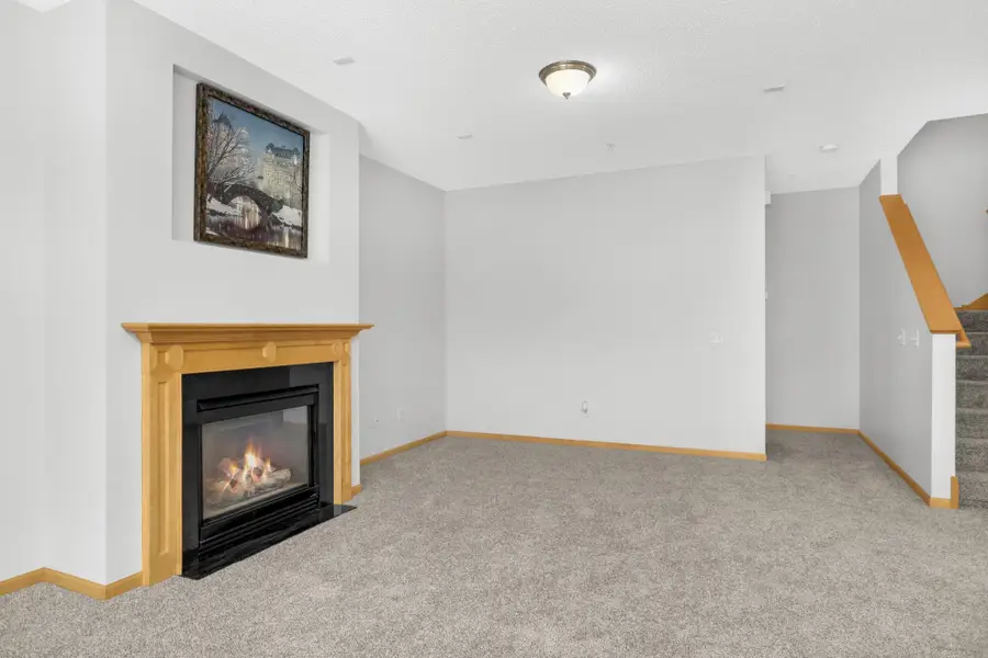 3611 Hazel Trail #D, Woodbury, MN 55129 - Image #3