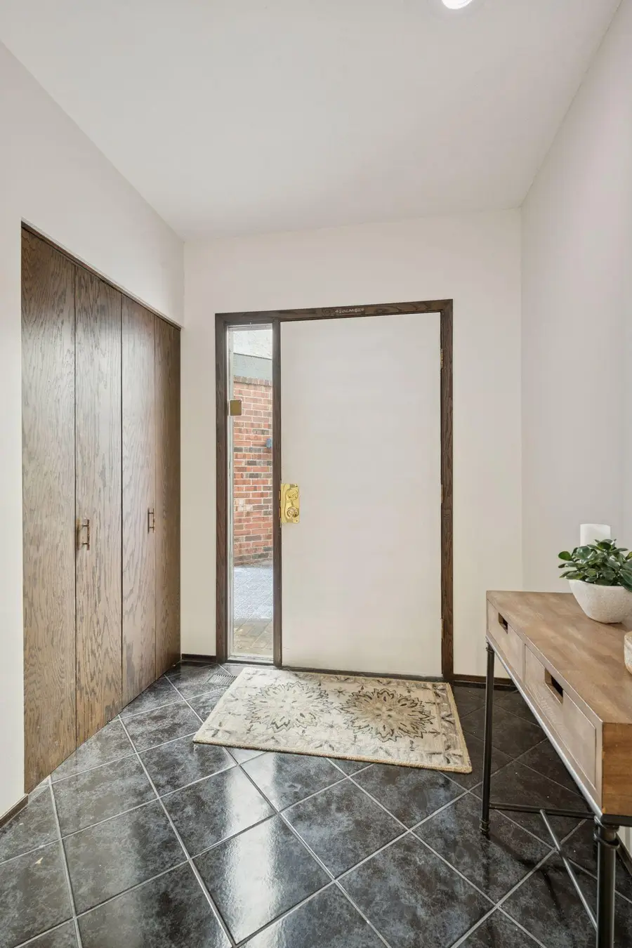 6066 Blake Ridge Road, Minneapolis, MN 55436 - Image #2