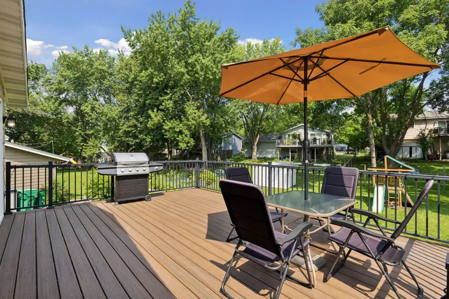 14410 40th Avenue N, Minneapolis, MN 55446 - Image #2