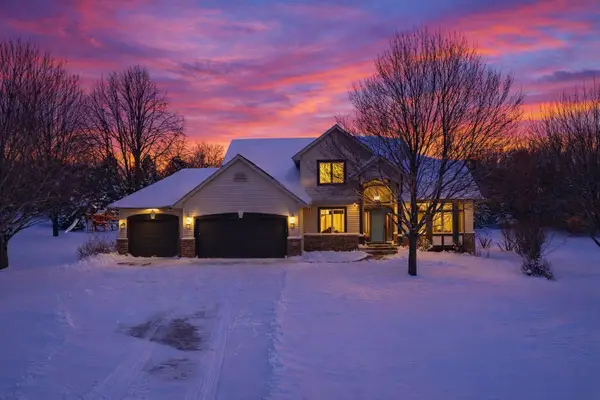 518 Pamela Lane, Hudson, WI 54016