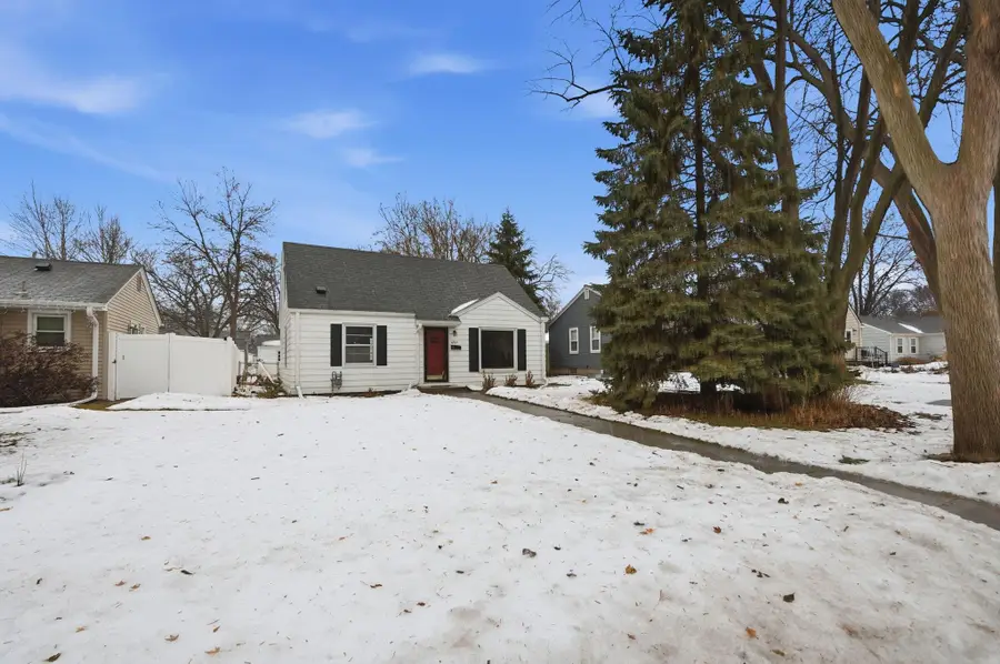 6921 Russell Avenue S, Richfield, MN 55423 - Image #2
