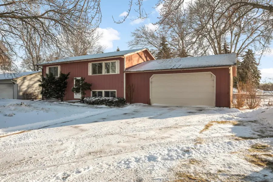 10285 99th Avenue N, Maple Grove, MN 55369 - Image #2