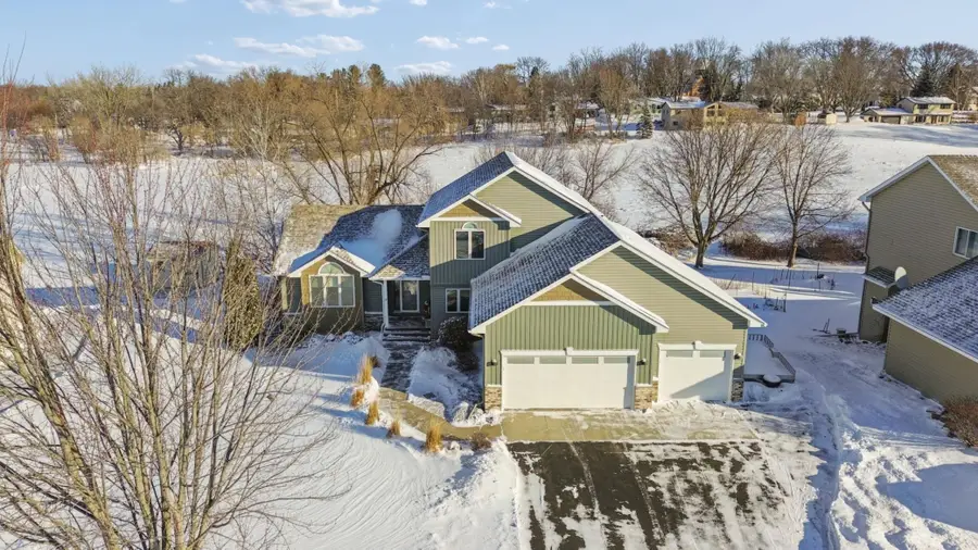 634 Chaucer Lane, Watertown, MN 55388 - Image #2