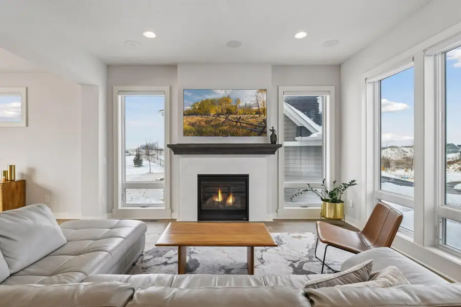 6381 Harvest Trail, Chaska, MN 55318 - Image #3