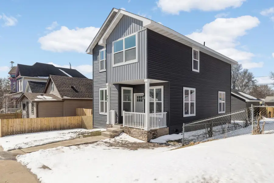 947 Earl Street, Saint Paul, MN 55106 - #2