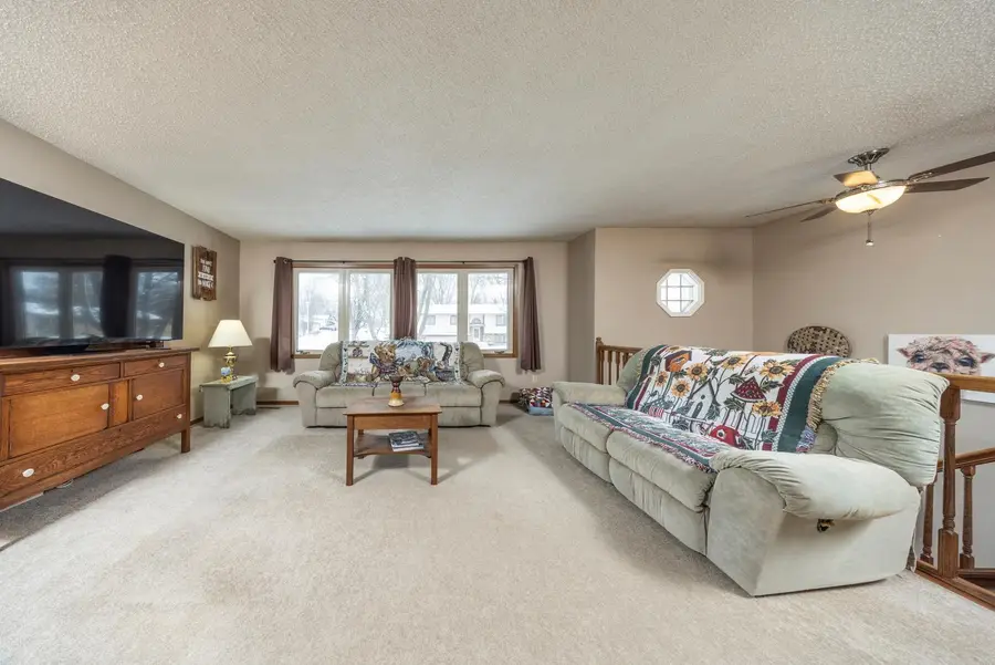 225 Cardinal Lane, Chaska, MN 55318 - Image #2
