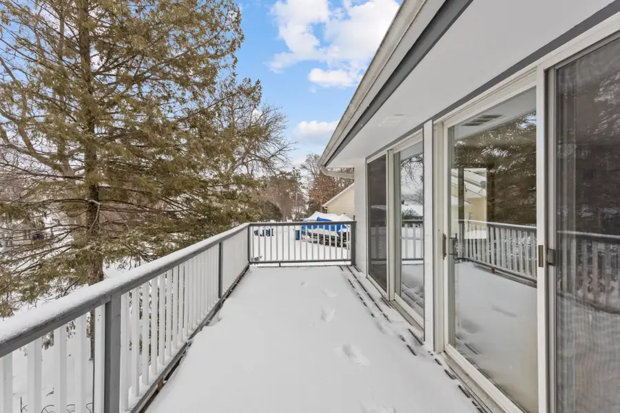 3840 Leslee Curve, Excelsior, MN 55331 - Image #3