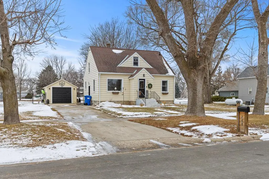 208 S Brook Avenue, Porter, MN 56280 - Image #1