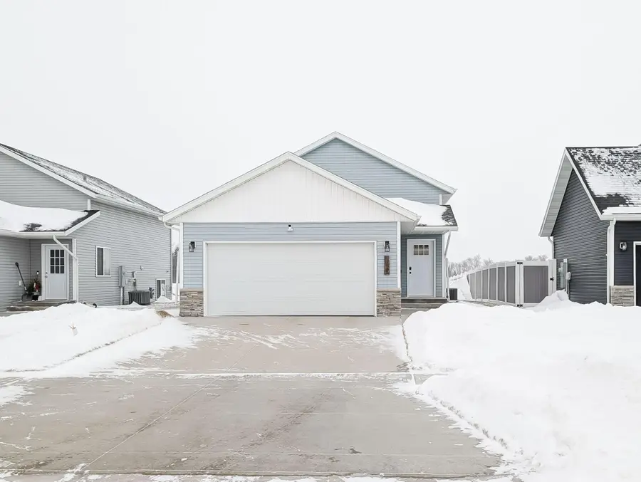 6028 78 Avenue S, Horace, ND 58047 - Image #3