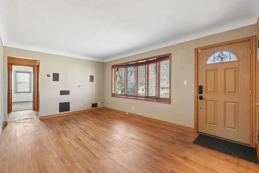 2344 Cowern Place E, Saint Paul, MN 55109 - #3