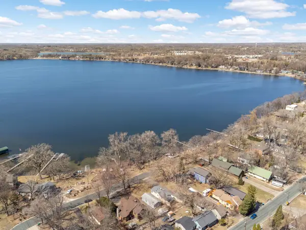 3046 Julia Way, Mound, MN 55364