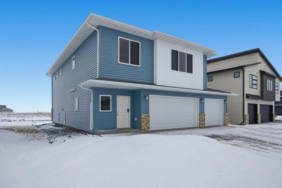 7707 Cub Creek Way, Horace, ND 58047 - Image #1