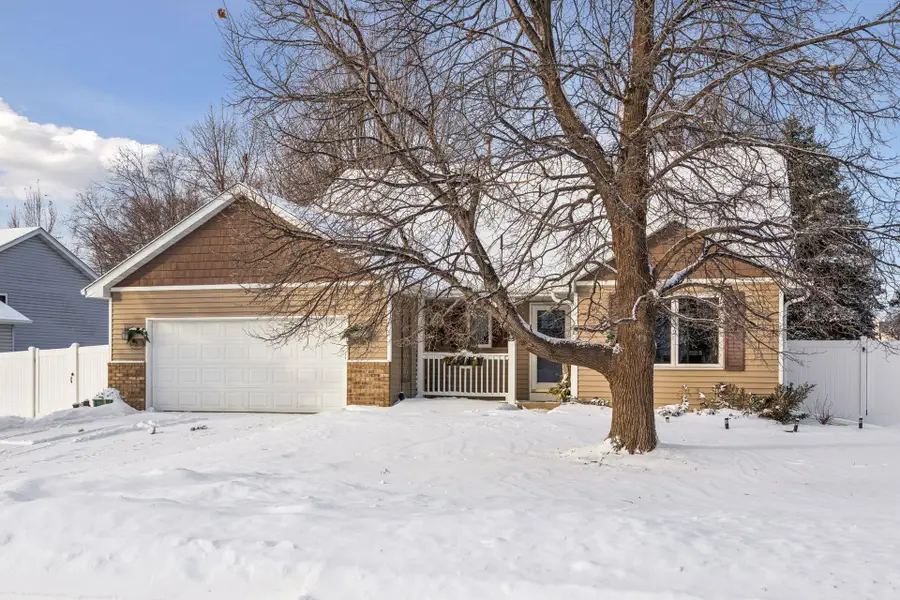 15639 Crocus Avenue W, Rosemount, MN 55068 - Image #3