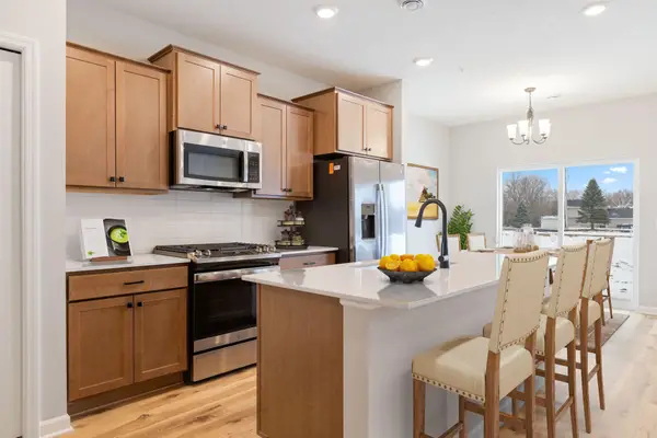 10318 Birchwood Circle, Victoria, MN 55318