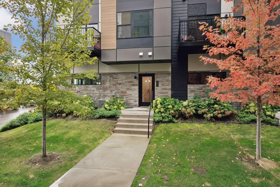6371 16th Avenue S, Minneapolis, MN 55423 - Image #2