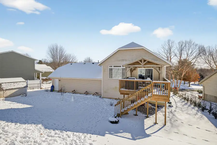 832 Balsam Court Ne, Pine Island, MN 55963 - Image #3