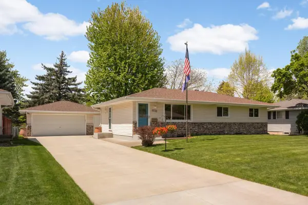 8332 Chicago Avenue S, Bloomington, MN 55420