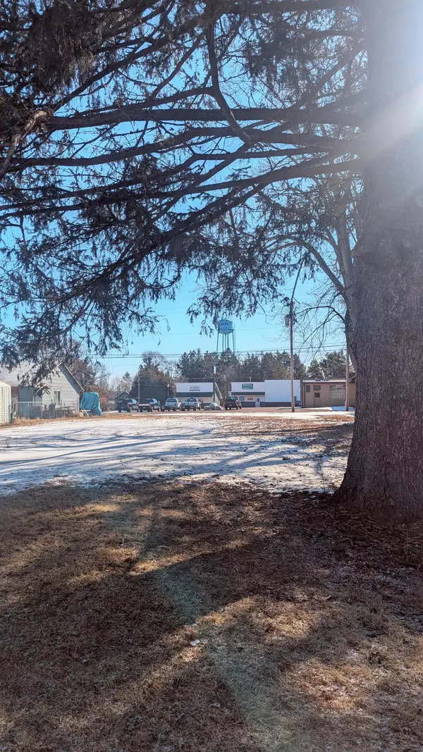 6348 H C Andersen Alle, Askov, MN 55704