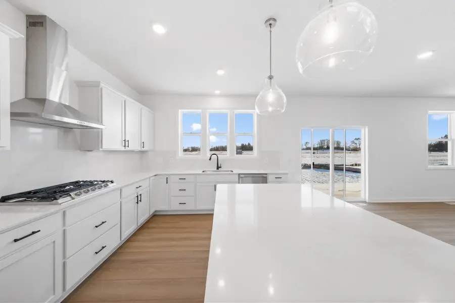 325 Ravencroft Road, Waconia, MN 55387 - Image #3