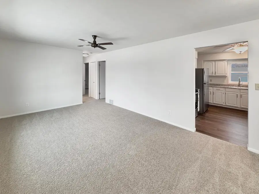 6648 4th Street N, Oakdale, MN 55128 - Image #3