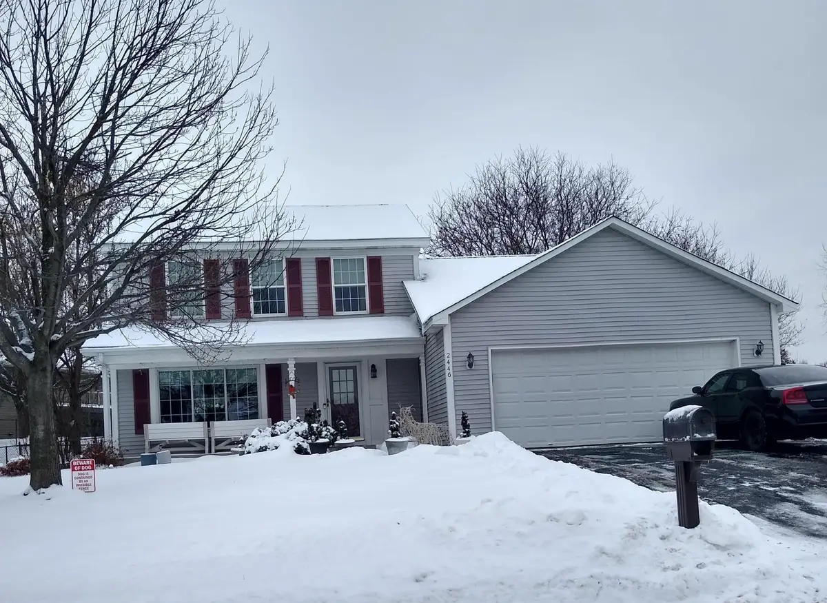 2446 Pond Avenue E, Saint Paul, MN 55119 - Image #1