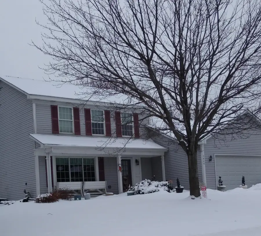 2446 Pond Avenue E, Saint Paul, MN 55119 - Image #3