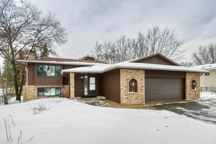 398 120th Lane Nw, Coon Rapids, MN 55448 - Image #2