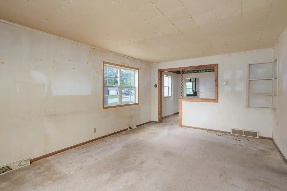 607 Saint Johns Avenue, Red Lake Falls, MN 56750 - Image #1